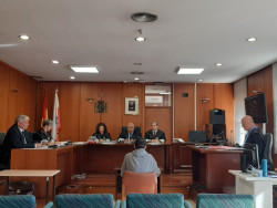 Contin&uacute;a el juicio contra el acusado de violar a su hermana y abusar de otra y de una amiga