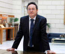 El juicio del fiscal general del Estado espa&ntilde;ol.     &copy;Mariano Cabrero B&aacute;rcena es escritor