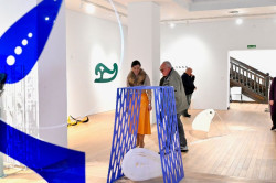 El MAS acoge la exposici&oacute;n `F&aacute;bulas de la visi&oacute;n. Miradas verticales`, de Luis L&oacute;pez Lejardi