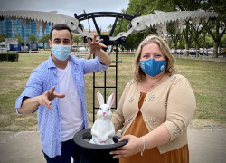 El parque de Mesones de Santander acoge la magia de Ra&uacute;l Alegr&iacute;a del 30 de julio al 2 de agosto