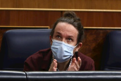 La Fiscal&iacute;a de Madrid pide que Podemos  siga como investigado
