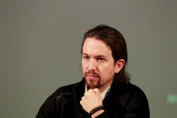 Podemos se defiende como -gato panza arriba- no niega los datos sino que  se han obtenido de forma il&iacute;cita